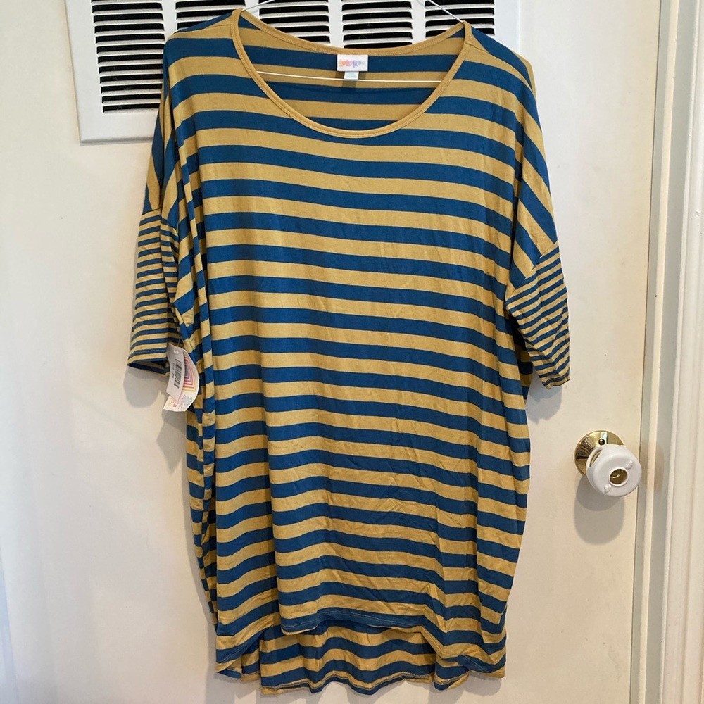 2x lularoe Irma